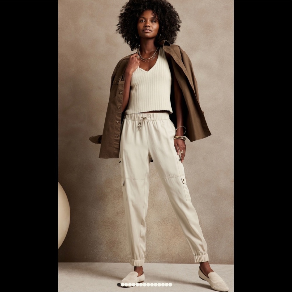 Banana Republic Factory Tencel Jogger, new, $40